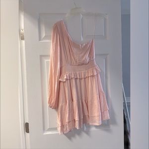 NWOT boutique cocktail dress. Size small. Dusty pink. One shoulder